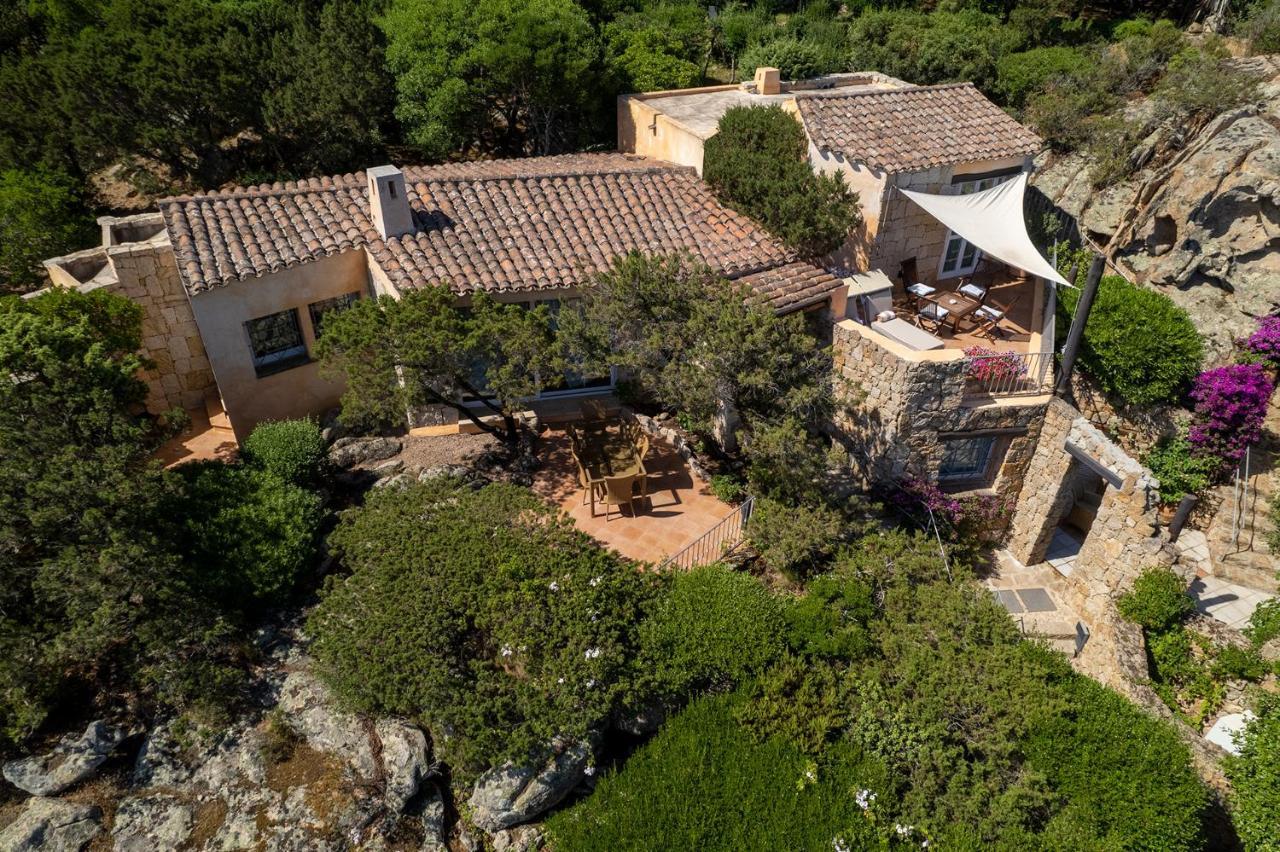 באיה סרדיניה L'Ea Bianca Luxury Resort מראה חיצוני תמונה