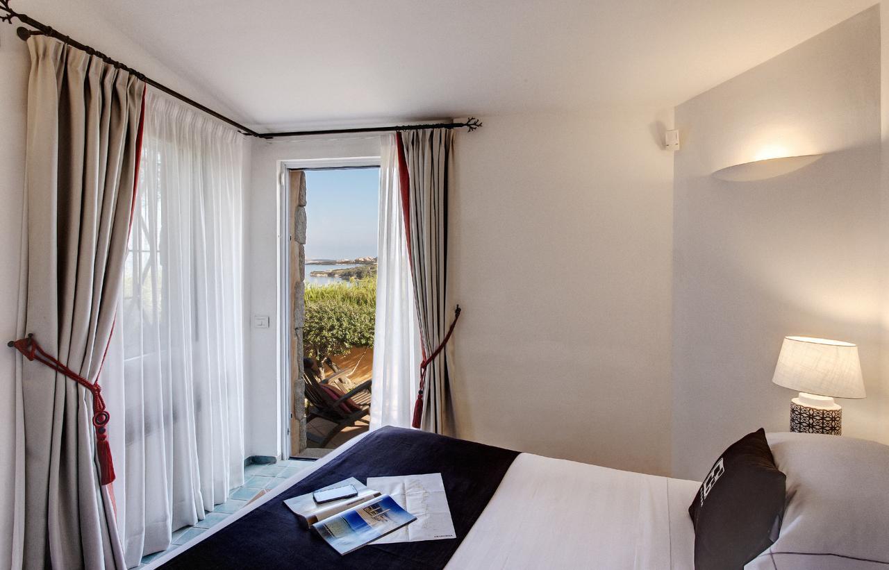 באיה סרדיניה L'Ea Bianca Luxury Resort מראה חיצוני תמונה