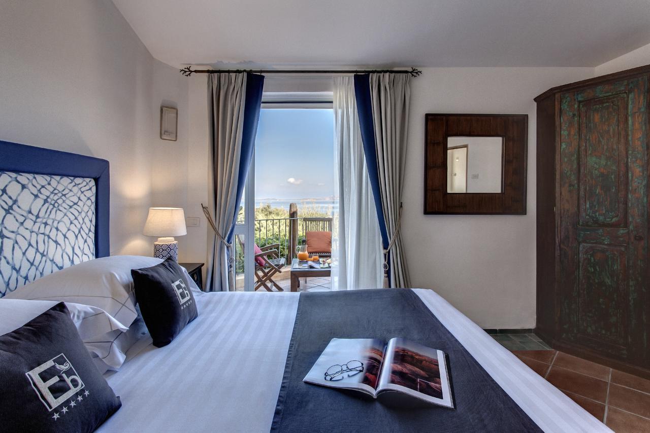 באיה סרדיניה L'Ea Bianca Luxury Resort מראה חיצוני תמונה