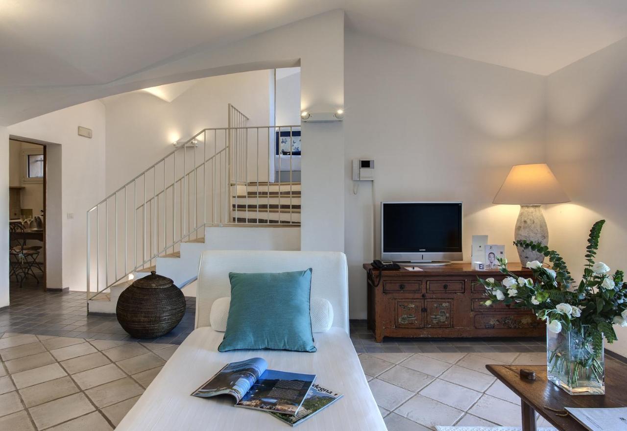 באיה סרדיניה L'Ea Bianca Luxury Resort מראה חיצוני תמונה